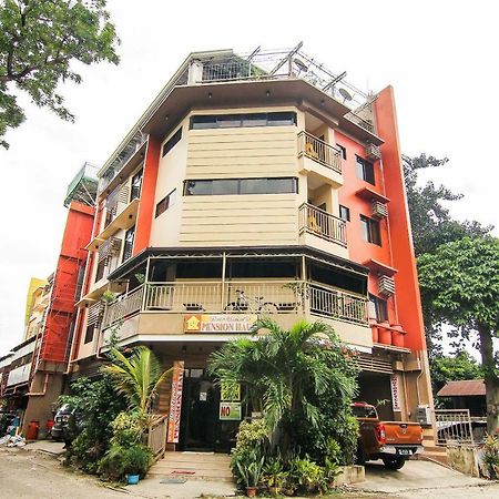 Bertlees Pension Hauz Cebu Exterior foto